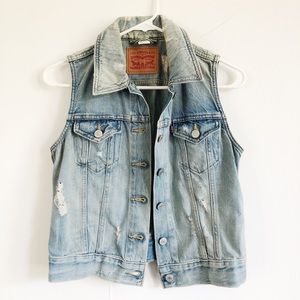 Levi’s Denim Vest - Size Small